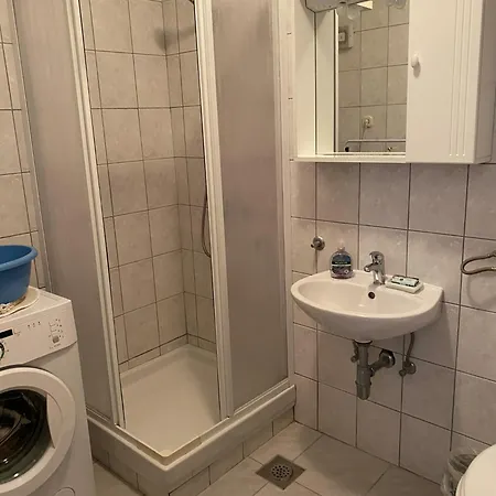 Luka Apartman