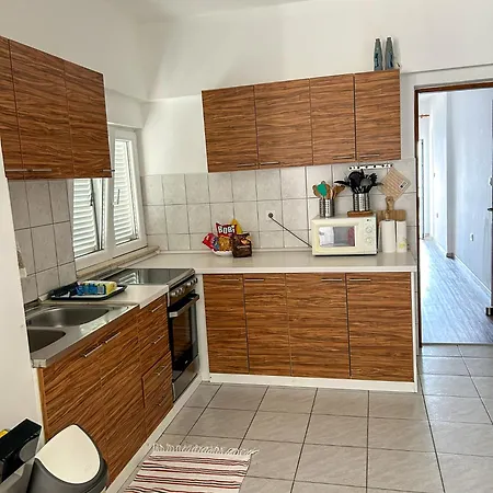 Luka Apartment Tribanj-Kruscica